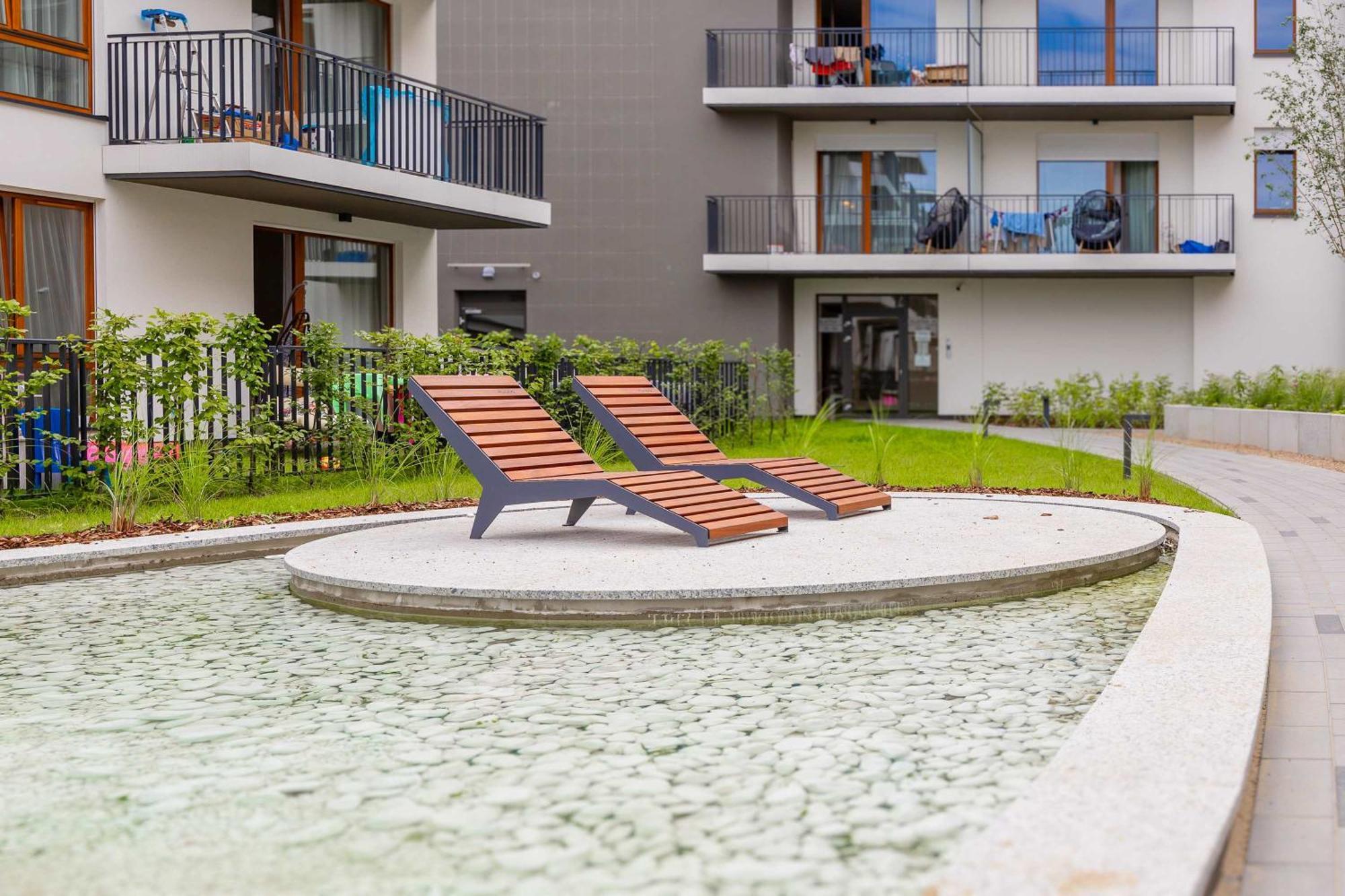 Apartment Sarmacka Wilanow With Parking, Sauna & Gym By Noclegi Renters Варшава Экстерьер фото