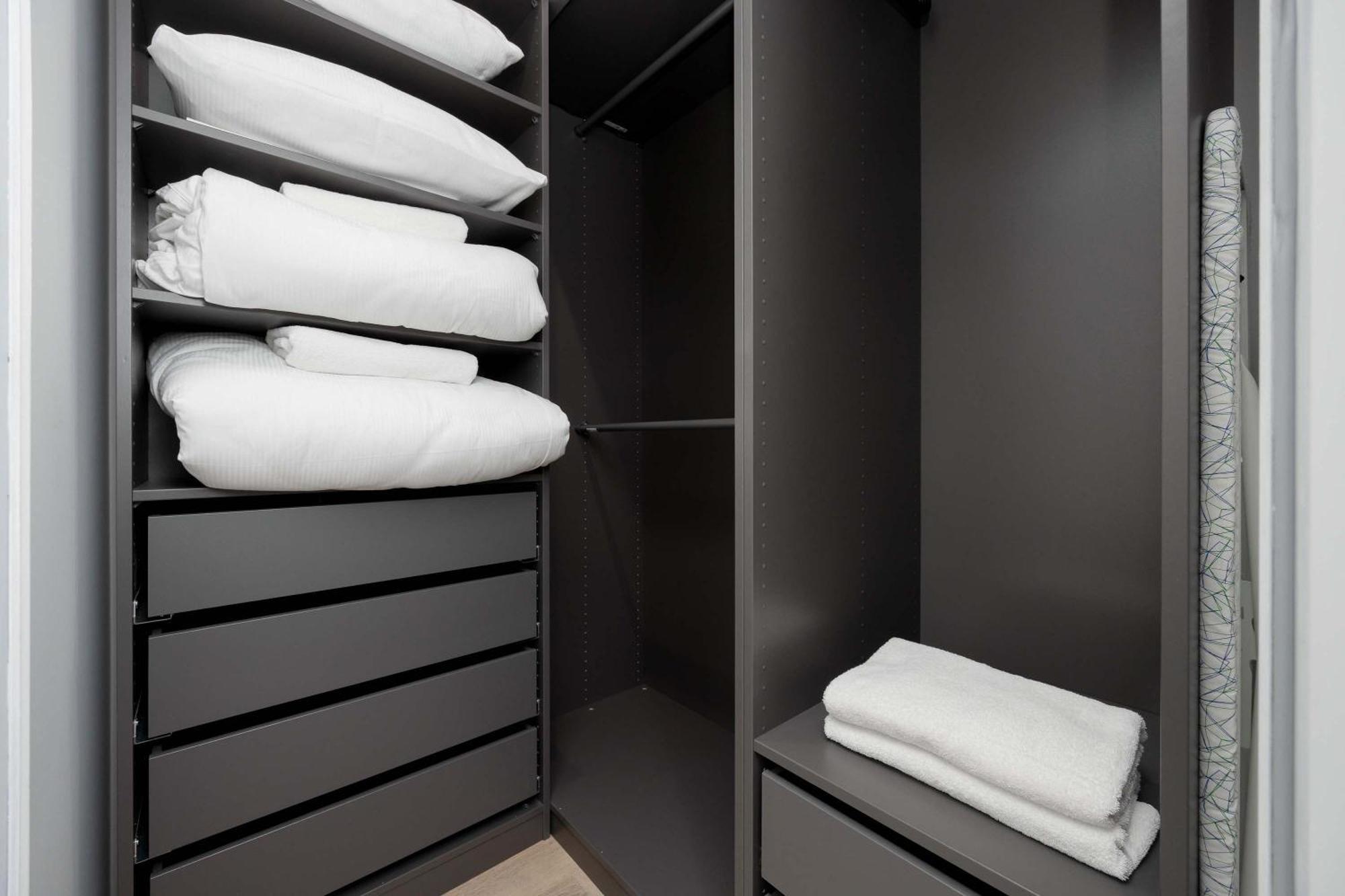Apartment Sarmacka Wilanow With Parking, Sauna & Gym By Noclegi Renters Варшава Экстерьер фото